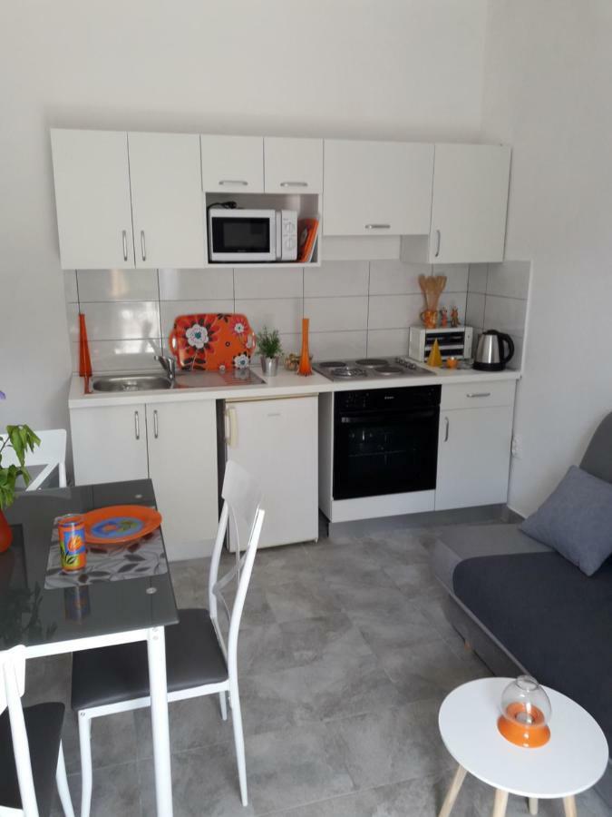 Ferienwohnung Pauli Kaštela Exterior foto